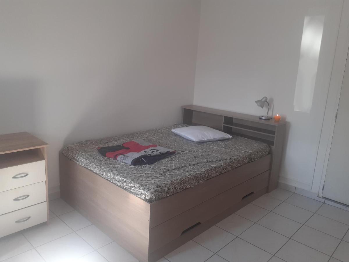 Petit Studio Куру Екстериор снимка